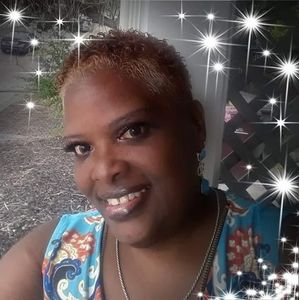 Meet your Posher, Nina